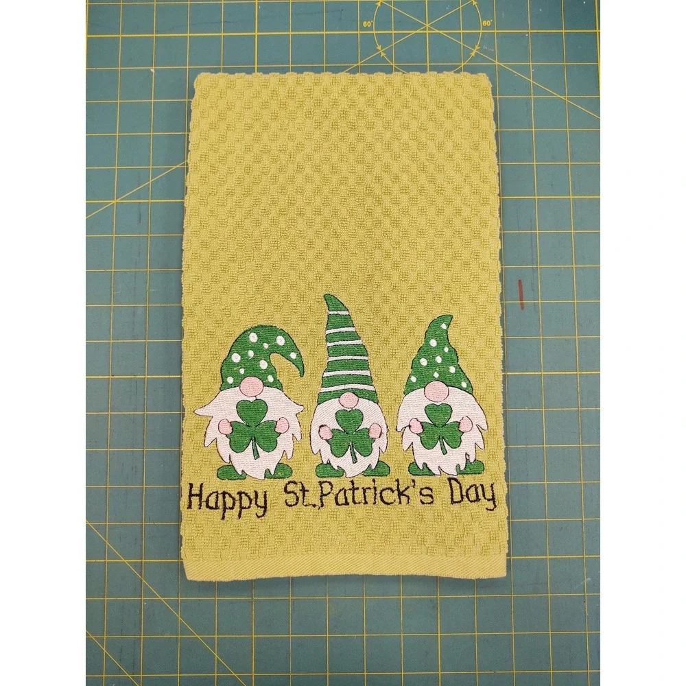 GNOMES Happy St. Patrick's Day Kitchen Hand Tea Bar Towel Great Gift Idea!